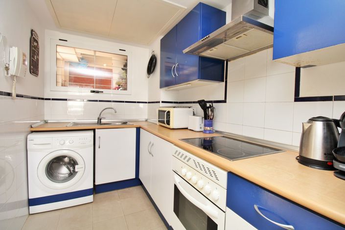 Image No.10-2 Bed Apartment for sale