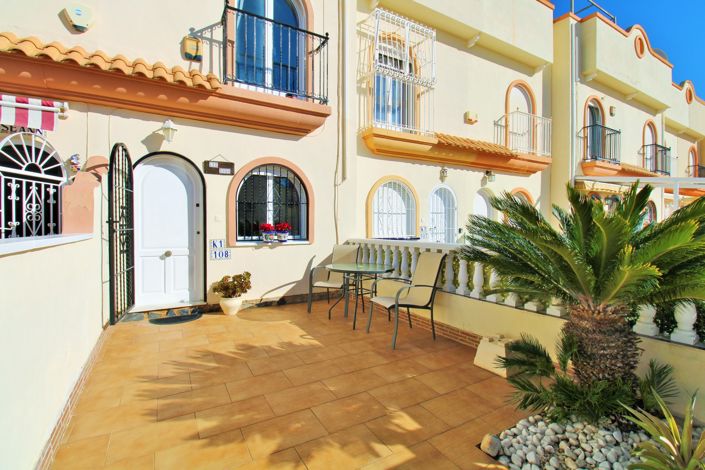 Image No.3-2 Bed Townhouse for sale