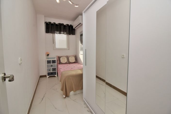 Image No.15-2 Bed Apartment for sale