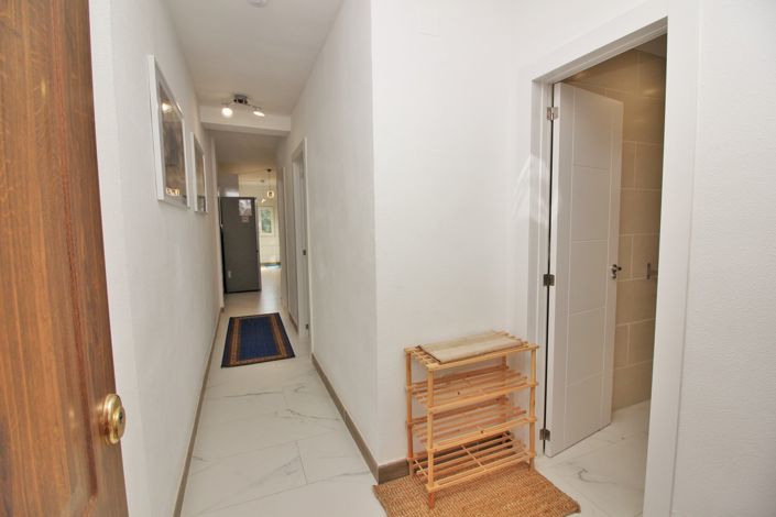 Image No.18-2 Bed Apartment for sale