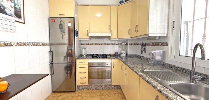 Image No.7-3 Bed Townhouse for sale