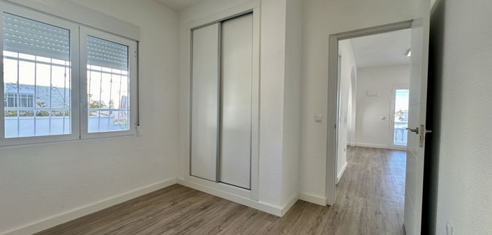 Image No.14-2 Bed Bungalow for sale