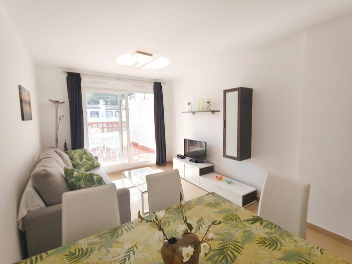 Image No.9-2 Bed Apartment for sale