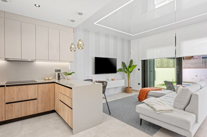 Image No.2-3 Bed Villa for sale