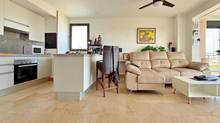 Image No.10-2 Bed Apartment for sale