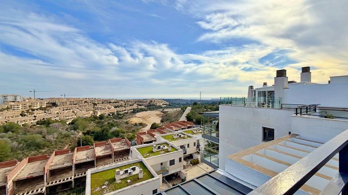 Image No.32-2 Bed Apartment for sale