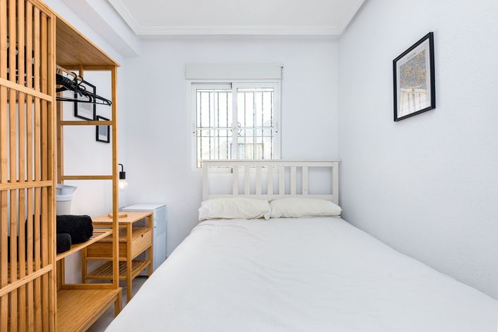 Image No.16-3 Bed Townhouse for sale