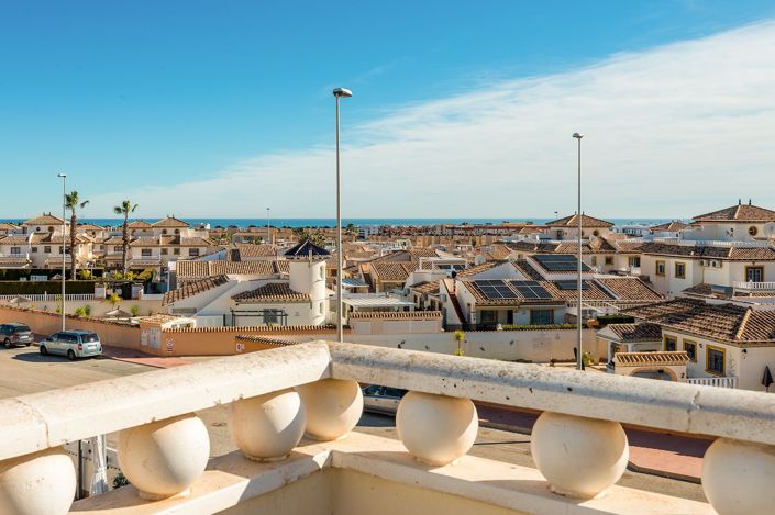 Image No.43-3 Bed Townhouse for sale