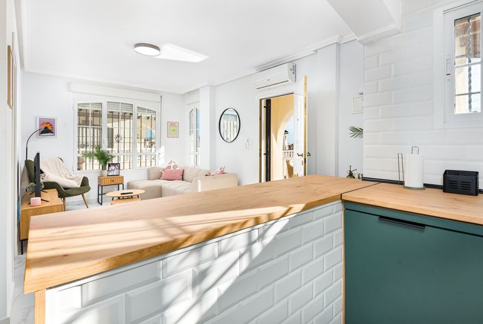 Image No.6-3 Bed Townhouse for sale