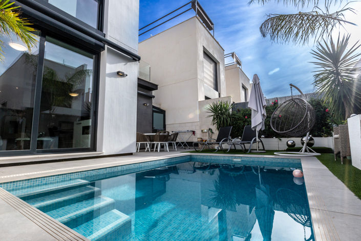 Image No.36-3 Bed Villa for sale