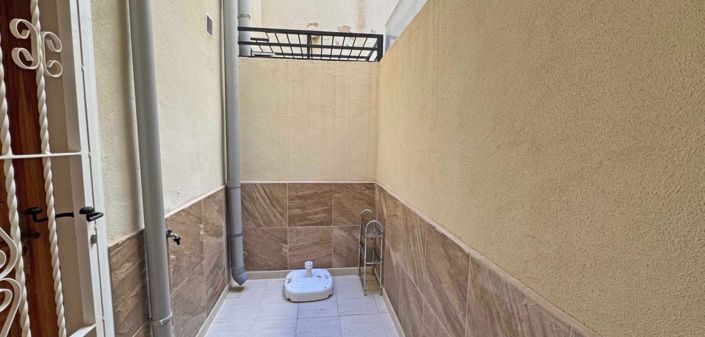 Image No.25-2 Bed Apartment for sale