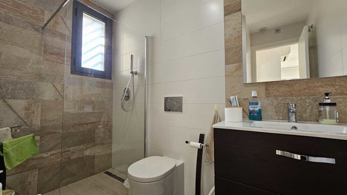 Image No.21-3 Bed Villa for sale