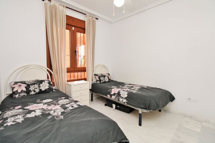 Image No.15-2 Bed Apartment for sale