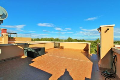 o1jfgatiop18v41hq4422ejb1upk2m