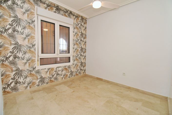 Image No.13-2 Bed Apartment for sale
