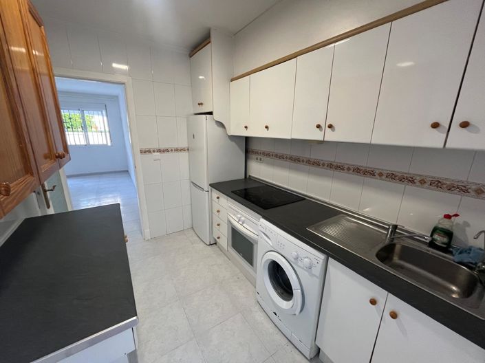 Image No.10-3 Bed Apartment for sale