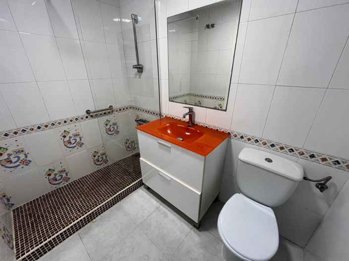 Image No.15-3 Bed Apartment for sale