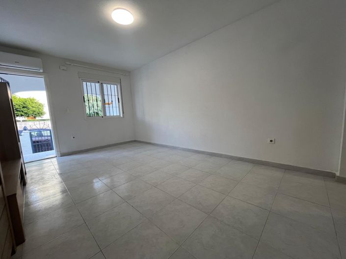 Image No.8-3 Bed Apartment for sale