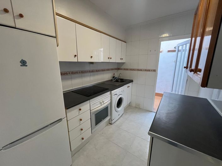 Image No.9-3 Bed Apartment for sale