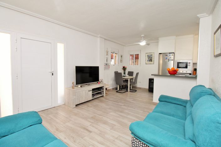 Image No.18-4 Bed Villa for sale