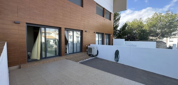 Image No.39-2 Bed Apartment for sale