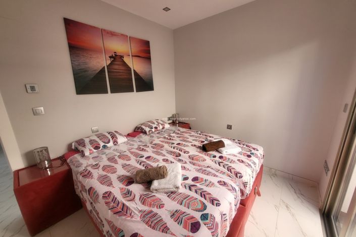 Image No.17-3 Bed Villa for sale