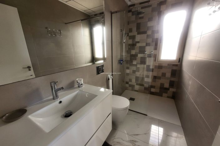 Image No.18-3 Bed Villa for sale