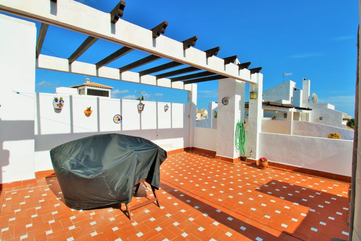 Image No.20-2 Bed Bungalow for sale