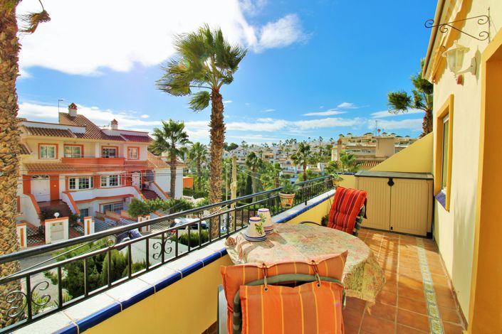 Image No.2-Appartement de 2 chambres à vendre à Villamartin