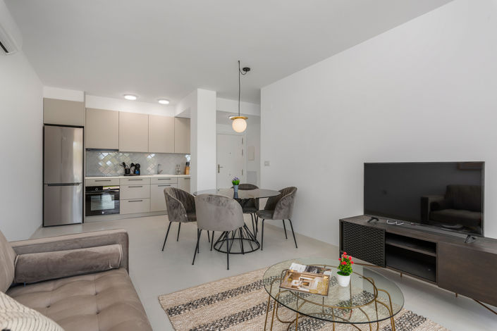 Image No.10-1 Bed Apartment for sale