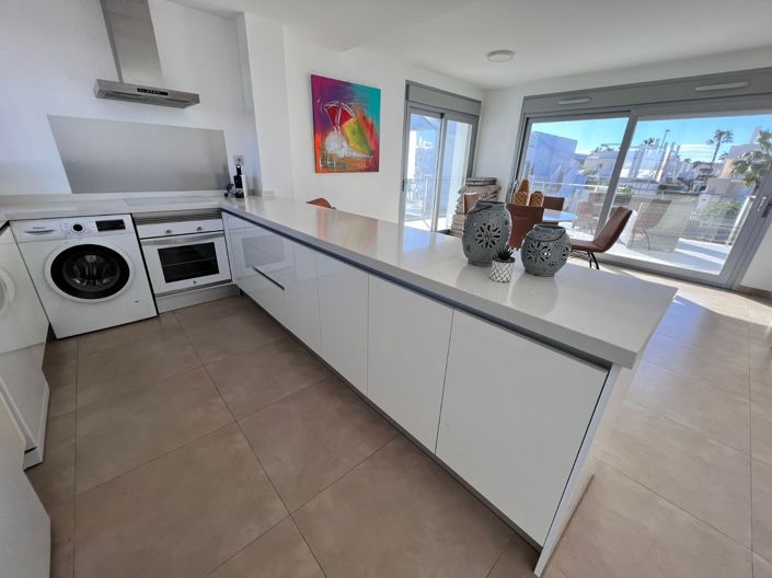 Image No.5-2 Bed Apartment for sale