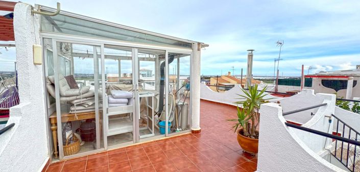 Image No.33-2 Bed Bungalow for sale