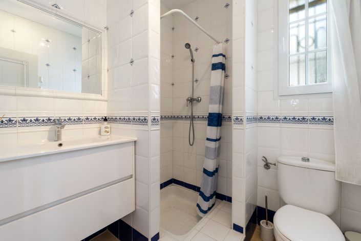 Image No.24-3 Bed Villa for sale