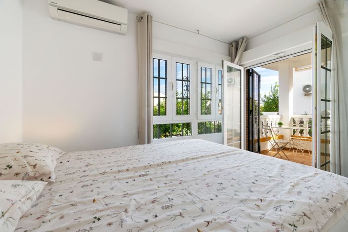 Image No.4-3 Bed Villa for sale