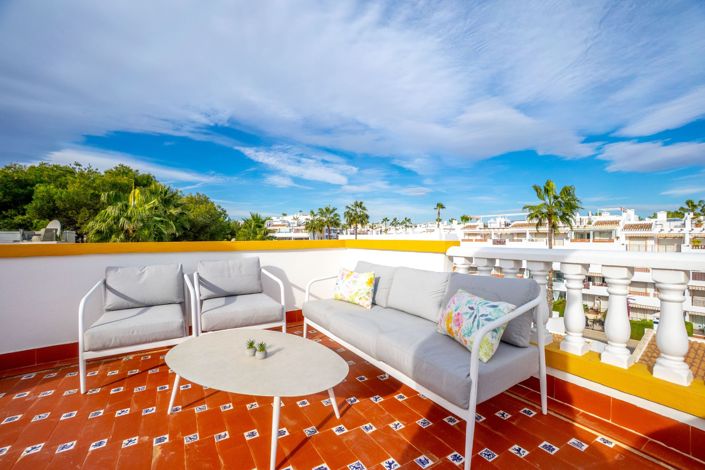 Image No.5-3 Bed Villa for sale