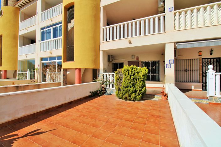 Image No.3-Appartement de 2 chambres à vendre à Villamartin