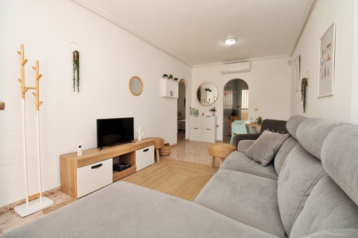 Image No.6-Appartement de 2 chambres à vendre à Villamartin