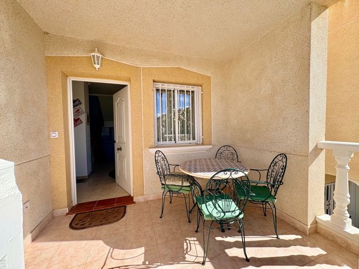 Image No.4-Villa de 2 chambres à vendre à Villamartin