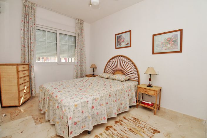 Image No.11-2 Bed Bungalow for sale