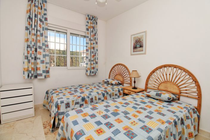 Image No.14-2 Bed Bungalow for sale