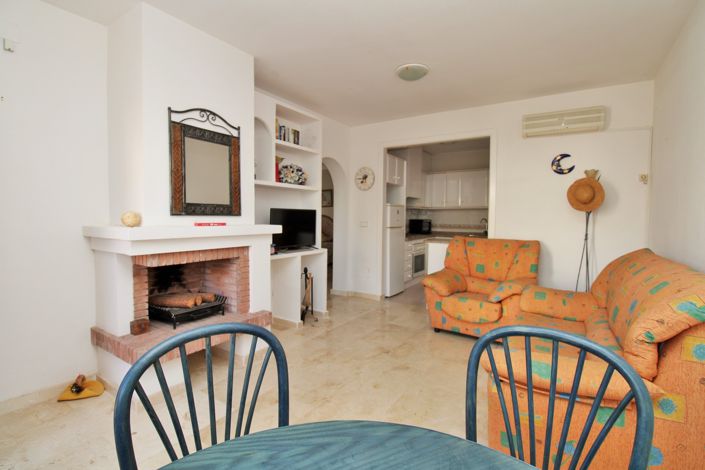 Image No.6-2 Bed Bungalow for sale