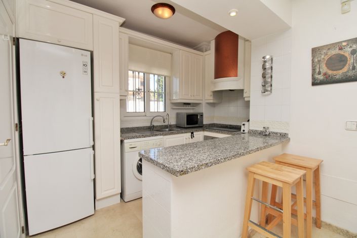 Image No.10-2 Bed Apartment for sale