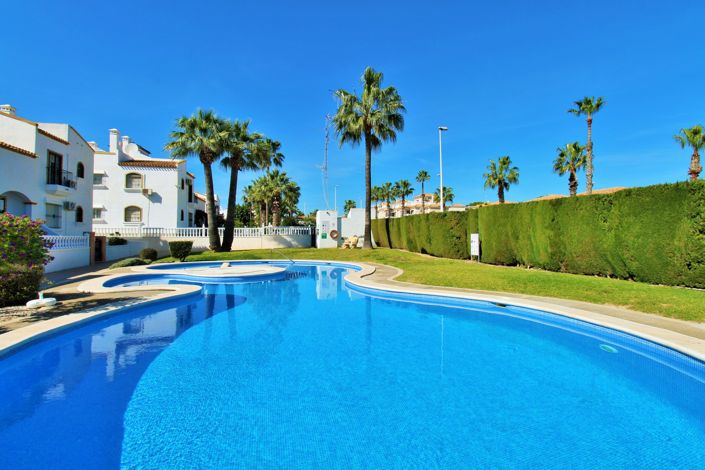 Image No.22-2 Bed Apartment for sale