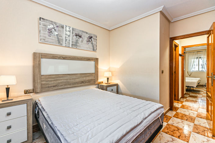 Image No.26-2 Bed Apartment for sale