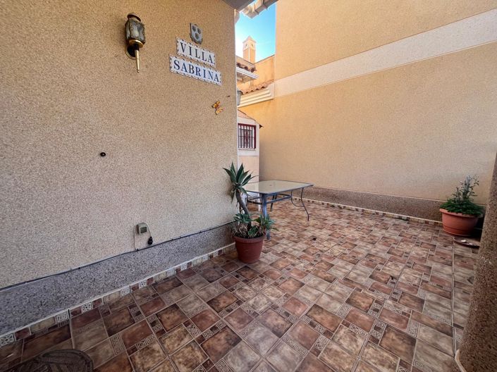 Image No.8-3 Bed Villa for sale