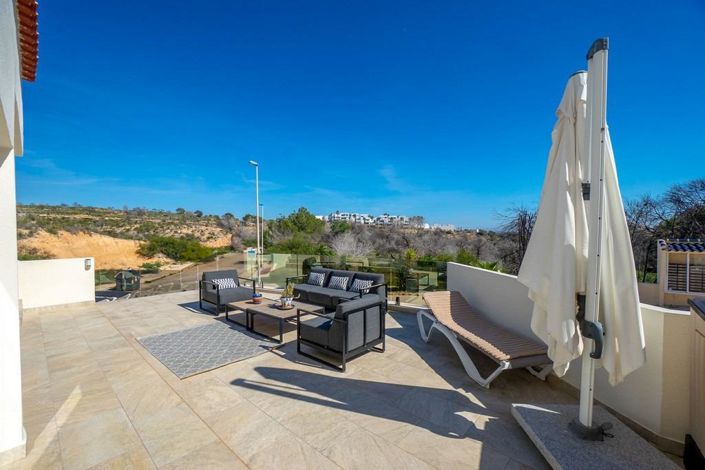 Image No.32-4 Bed Villa for sale