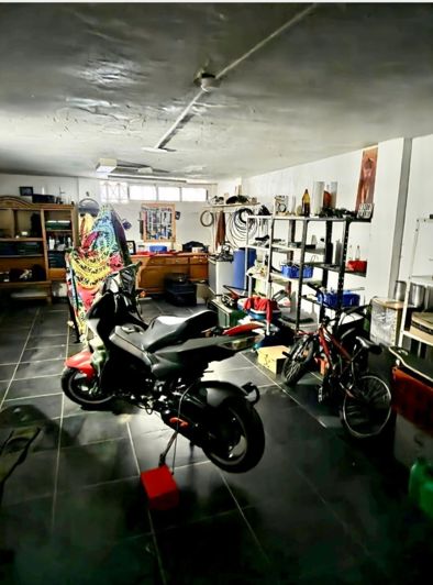 Image No.21-3 Bed Townhouse for sale