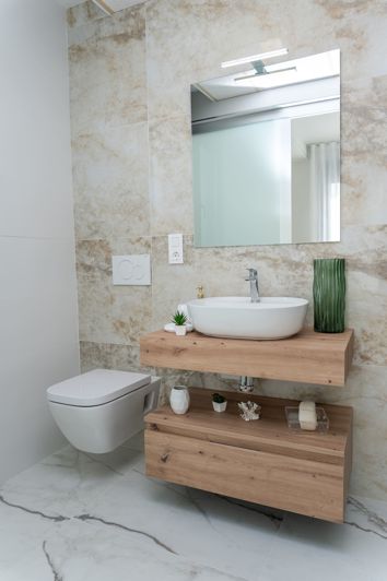 Image No.17-3 Bed Villa for sale