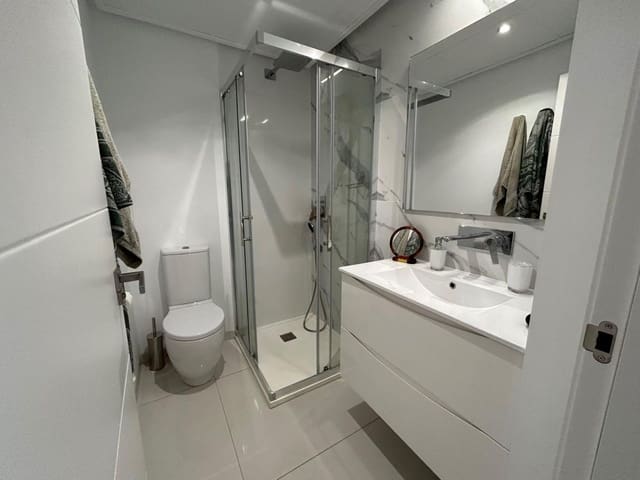 Image No.26-2 Bed Apartment for sale