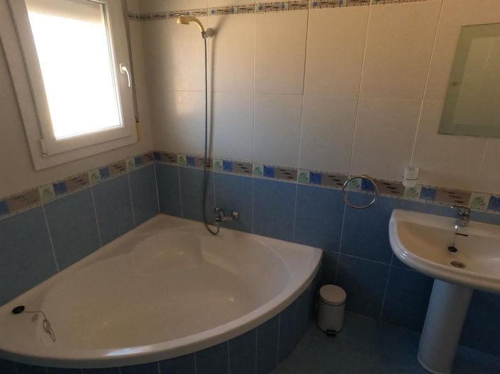 Image No.9-4 Bed Villa for sale